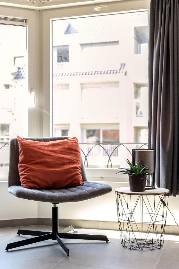 Delightful Family Apartment At Only 50 Meters From The Beach / Panne A Cote De Panne Exterior photo